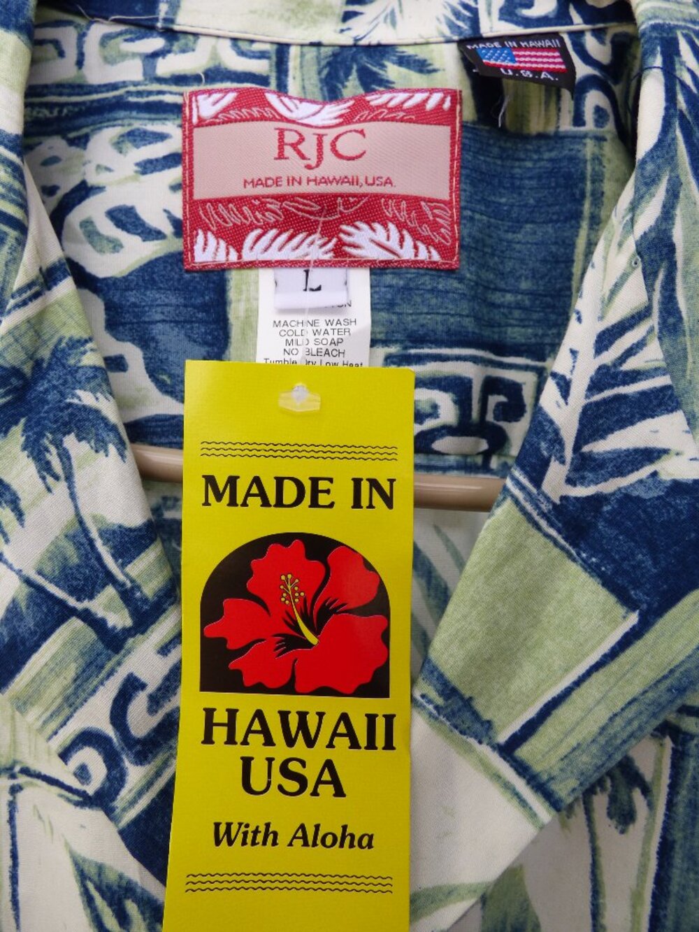 RJC NWT Made in Hawaii Tropical Palm Tree Tribal Aloha Shirt Men's Large Blue